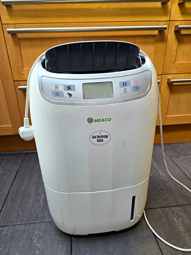 Meaco 25l white dehumidifier - meaco,