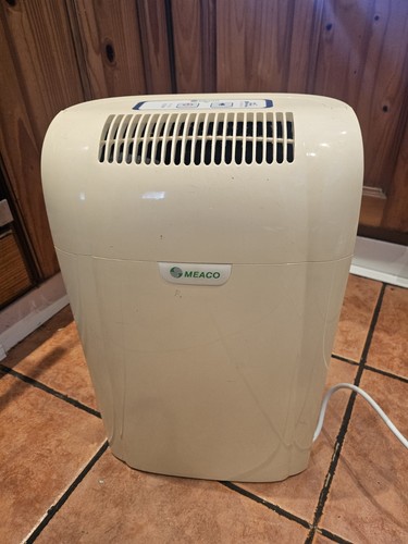 Meaco litre dehumidifier - ,